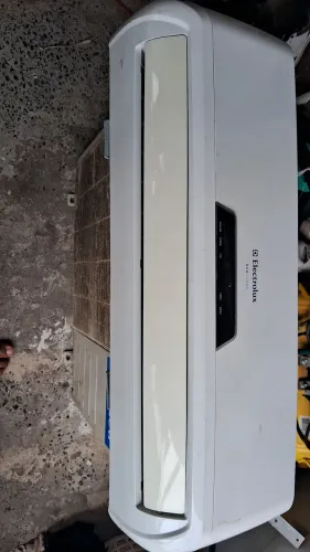 Ar condicionado eletrolux
