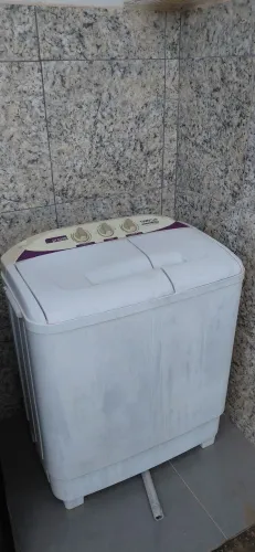 Tanquinho com centrífuga