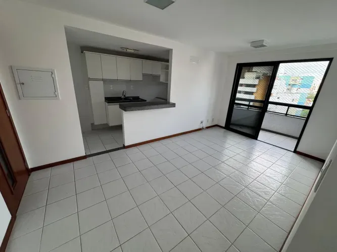 AP NASCENTE I 1/4 E SALA I VARANDA I ANDAR ALTO I 2 VAGAS I ITAIGARA