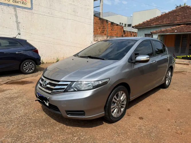 Honda City Sedan EX 1.5 Flex 16V 4P Aut. 2013