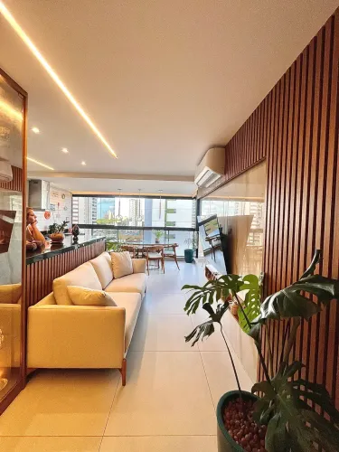 Flats mobiliados na orla de Casa Caiada, Olinda.