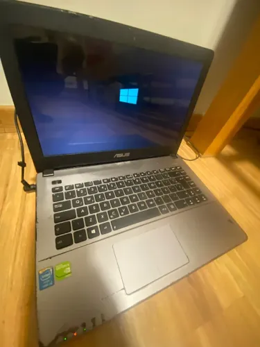 notebook ASUS i5