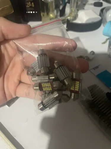 Vende se Kit Torpedo Led para interior luz de placa e etc