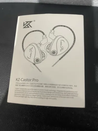 Fone de ouvido KZ Castor Pro bass version