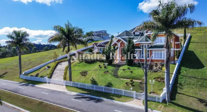 Casa de campo em Paraibuna