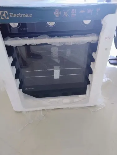 Forno de Embutir Elétrico Electrolux 80L Efficient com PerfectCook (OE8EL)