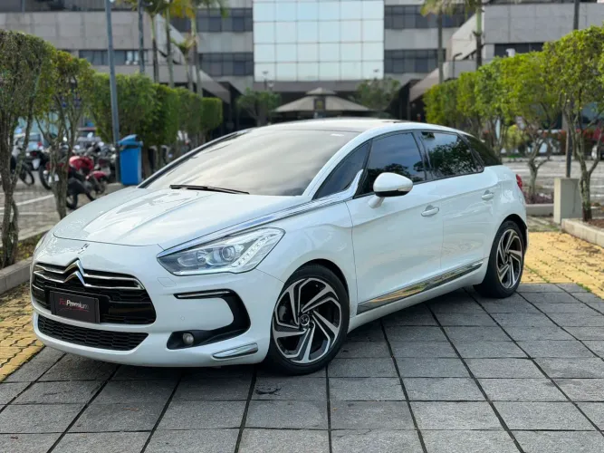 Citroen DS5 1.6 Turbo 16V 5P Aut. 2014