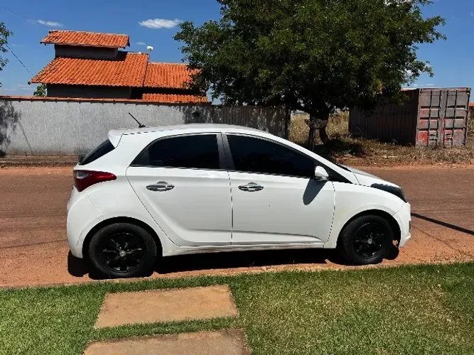 Hyundai HB20 C.style/c.plus 1.6 Flex 16V Aut. 2014