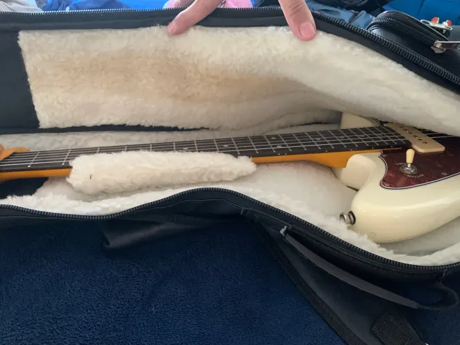 Guitarra tagima tw61
