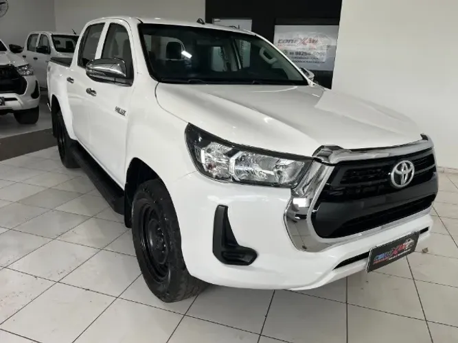 Toyota Hilux CD 4X4 2.8 Diesel Mec. 2022