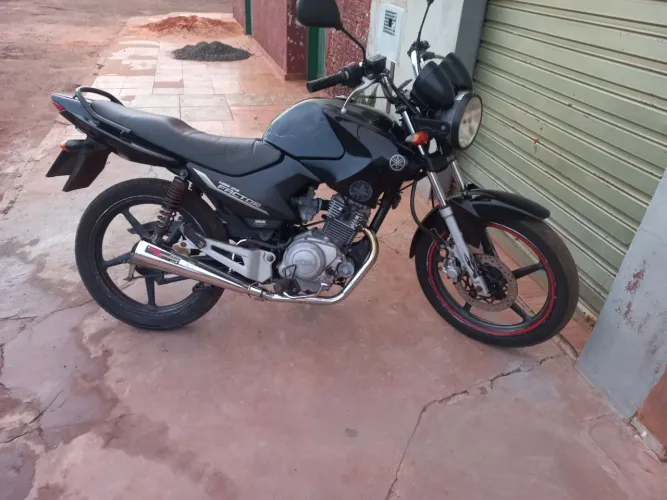 Presiso vende ou troca por outra que seja automática porque tive que anputa os dedos do pe