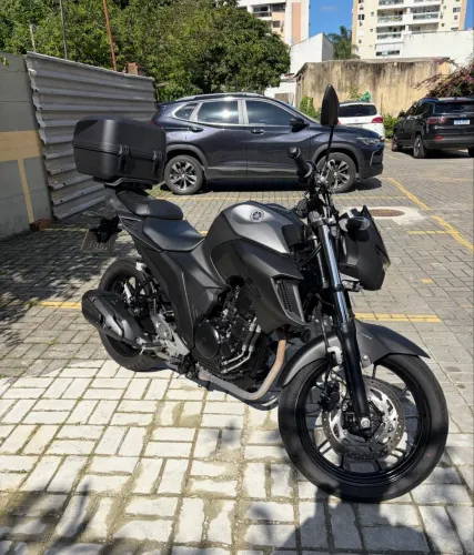 YAMAHA FAZER 250 CINZA 2024