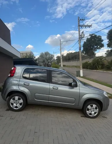 Fiat Uno Vivace/rua 1.0 EVO Fire Flex 8V 5P 2014