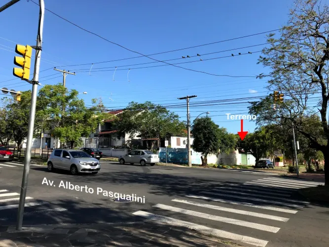 Lote/Terreno para venda tem 300 metros quadrados em Jardim Sabará - Porto Alegre - Rio Gra