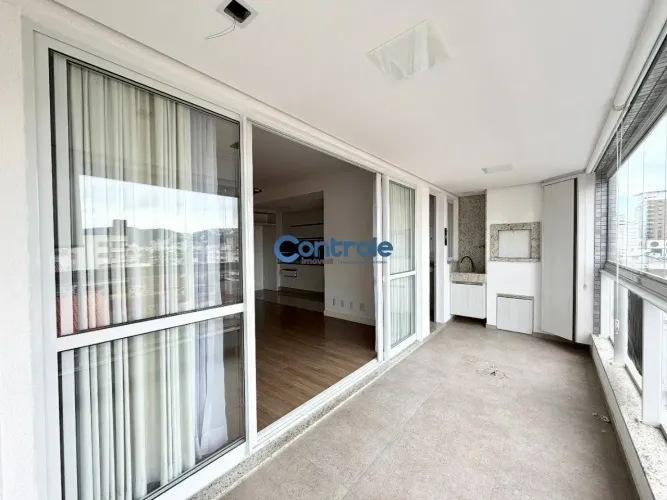 Excelente apartamento 03 suítea em Barreiros - São josé/SC