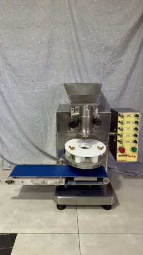 Vendo máquina de salgados Bralix baby