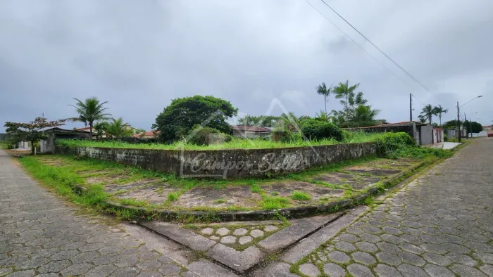 Terreno à venda em Peruíbe/SP