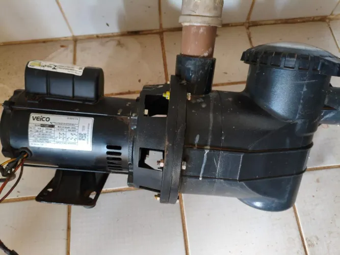 Bomba para piscina VEICO 