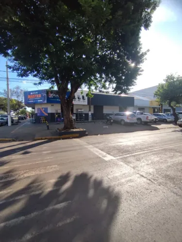 Salão comercial para locação em Dourados/ MS
