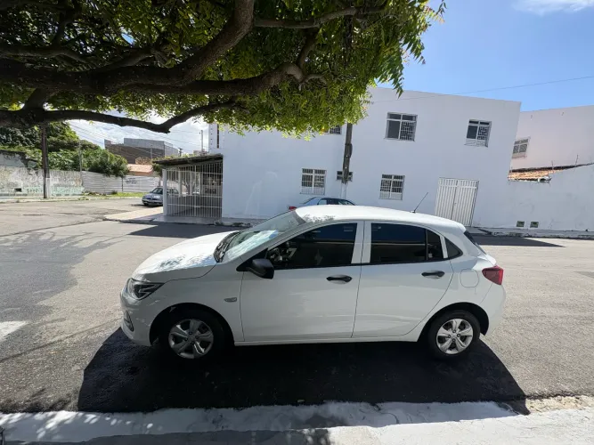 Chevrolet Onix Hatch 1.0 12V Flex Mec. 4P 2020