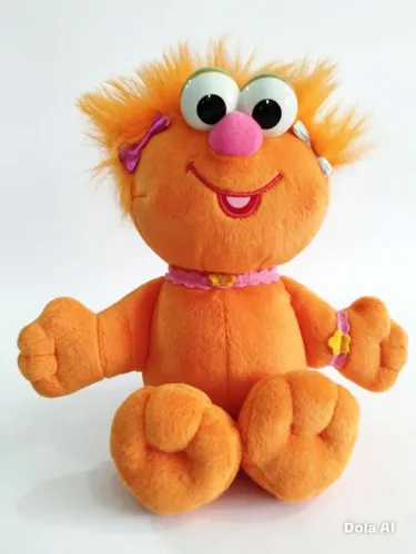 Pelúcia Zoe Vila Sésamo - Usada - Personagem Laranja.
