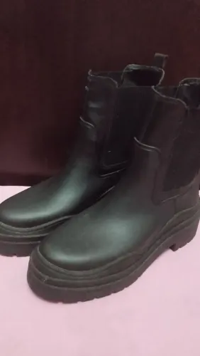 Bota Feminina Chelsea tratorada