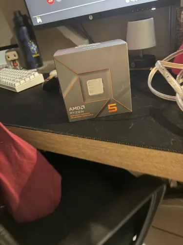 Ryzen 5 8500G