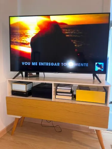 Estante de TV