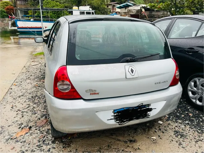 Renault Clio Authentique Hi-flex 1.0 16V 3P 2008