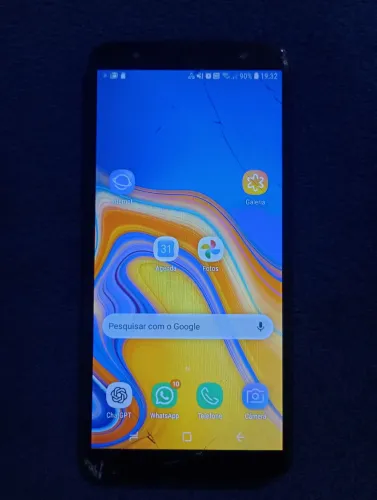 Galaxy J4 Core Funciona - Tela Quebrada - Para Conserto ou Retirada de Peças