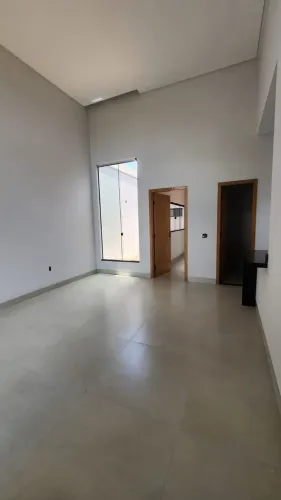 Casa, 3 quartos, 1 suíte, 122 m², 2 vagas no Jardim Buriti Sereno em Aparecida de Goiânia