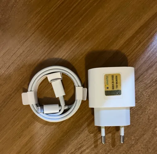Carregador USB-C para Lightning original Apple