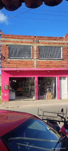 Comércio com casa