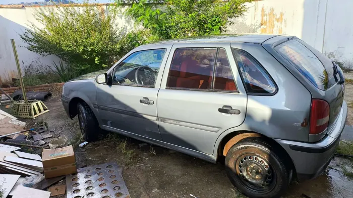 Volkswagen Gol Geração III Power 1.0 MI 16V Gasolina Mec. 4P 2002