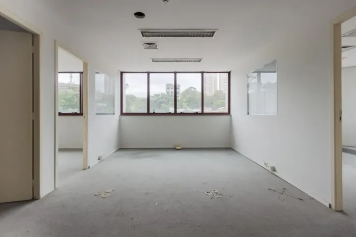 Sala comercial na Avenida Doutor Alberto de Oliveira Lima, 6901 - Conjunto 11 65 m²
