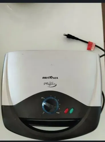 Grill Britania Mega - 1500w - 127 - Branco