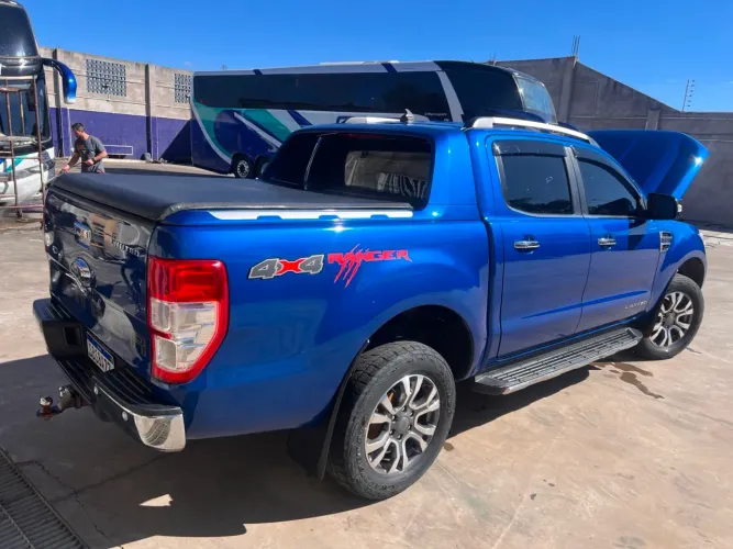 Ford Ranger Limited 3.2 20V 4X4 CD Aut. Dies. 2023