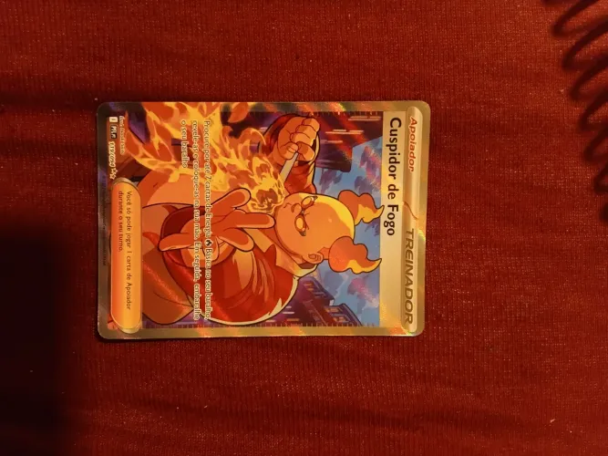 Carta pokemo cuspidor de fogo NM