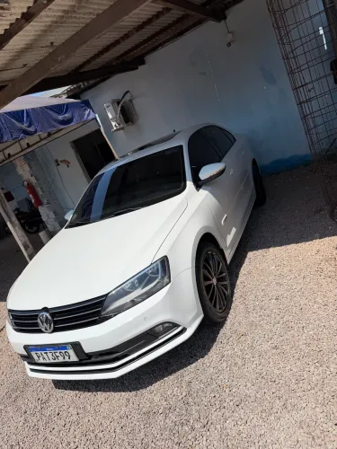Volkswagen Jetta Comfortline 1.4 TSI 16V 4P Aut. 2016