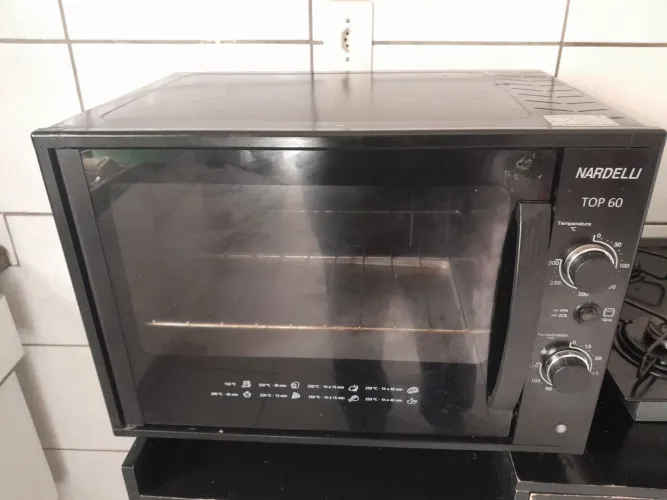 Vendo forno elétrico 60 litros nardelli 