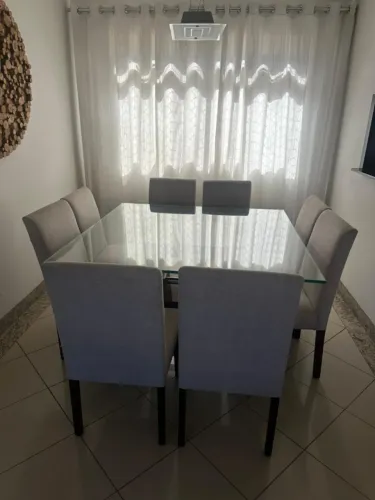Mesa e Cadeiras 8 lugares Líder Interiores Oportunidade