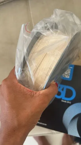 Filamento PLA Premium 2kg da marca F3D na cor Nude, com diâmetro de 1,75 mm