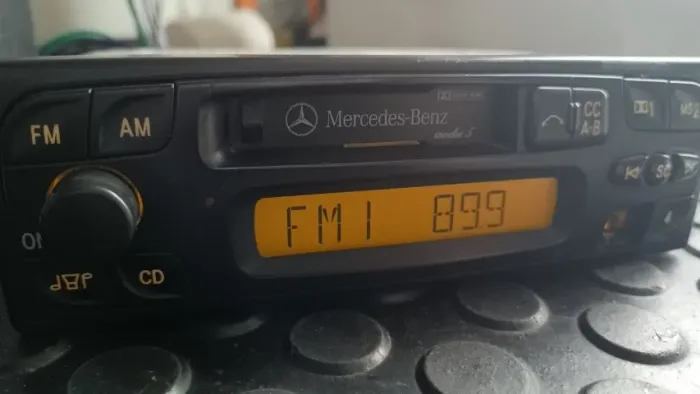 Toca-fitas Audio 5 Mercedes Classe A e outros - leia atentamente a descrição