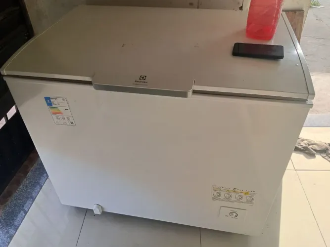 Freezer Electrolux horizontal 400 litros
