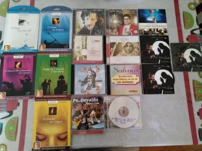 Lote CDs e Audiolivros Religiosos Católicos (Inclui Lacrado)
