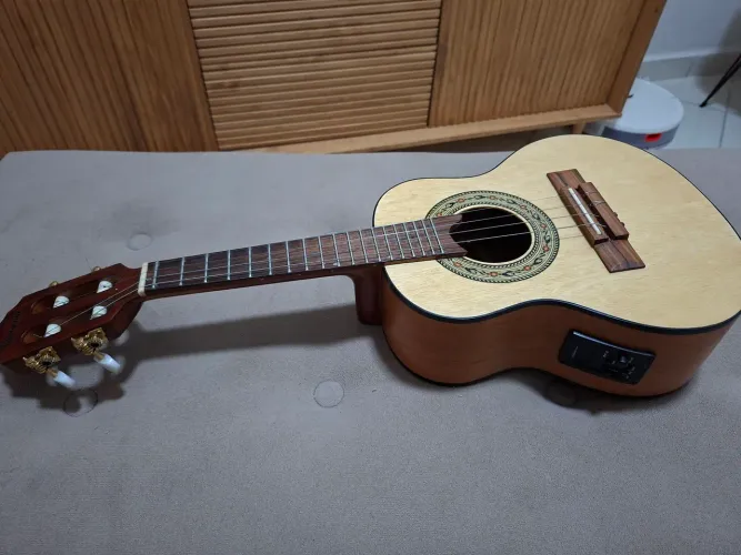 Novo Cavaquinho Cavaquinho Eletroacústico Giannini Raiz