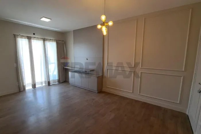 Apartamento Reformado e Moderno no Jardim das Américas Edifício Villaggio Della Torre