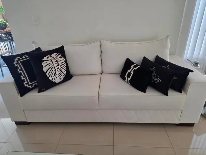 Sofá orgânico sala de estar