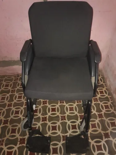 Cadeira de rodas, acolchoada
