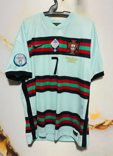 Camisa Seleção de Portugal CR7 com Patchs Original